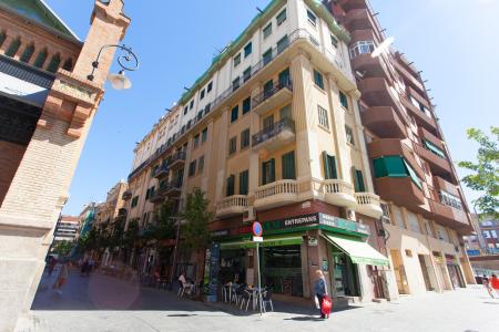 Appartement te huur in Barcelona Sant Jordi - Carrer De Sants