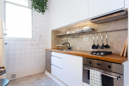 Appartement te huur in Barcelona Asturies - Plaça De La Virreina