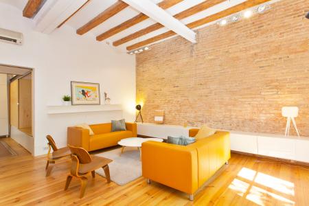 Appartement te huur in Barcelona Asturies - Plaça De La Virreina