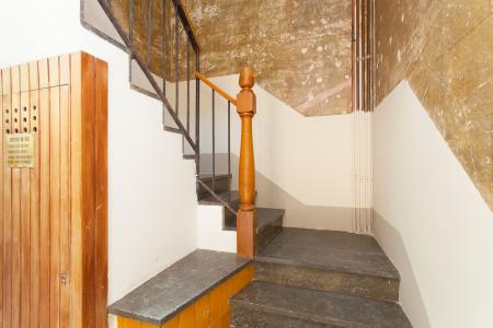 Appartement te huur in Barcelona Asturies - Plaça De La Virreina