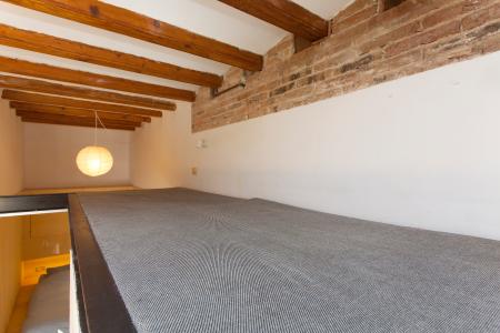 Appartement te huur in Barcelona Asturies - Plaça De La Virreina
