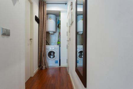 Loft con balcón de alquiler en el barrio Raval