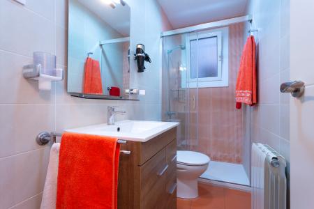 Apartamento de aluguel temporário na R/ Sardenya com Almogavers