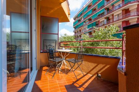 Apartamento de aluguel temporário na R/ Sardenya com Almogavers