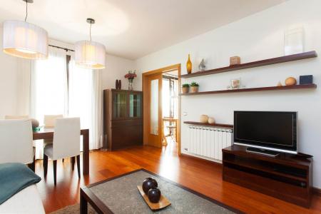 Appartement te huur in Barcelona Vic - Travessera De Gracia