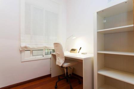 Appartement te huur in Barcelona Vic - Travessera De Gracia