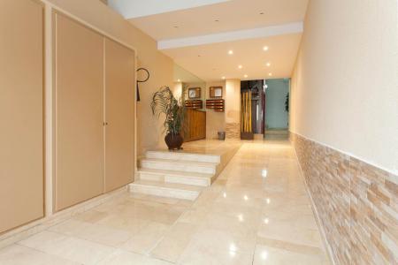 Appartement te huur in Barcelona Vic - Travessera De Gracia