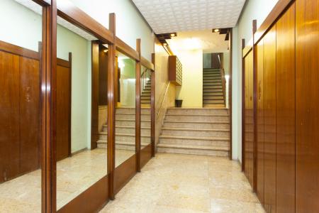 Appartement te huur in Barcelona Calabria - Manso
