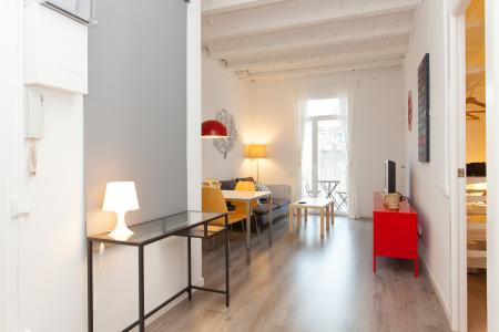 Appartement te huur in Barcelona Benavent - Travessera De Les Corts