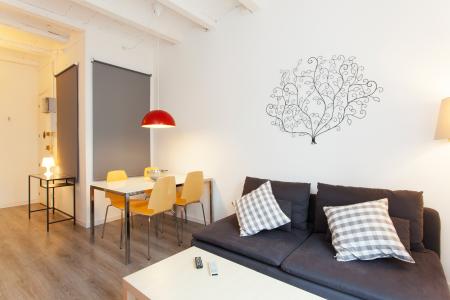 Appartement te huur in Barcelona Benavent - Travessera De Les Corts