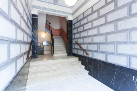 Appartamento in Affitto a breve termine a Barcelona Arago - Pau Claris