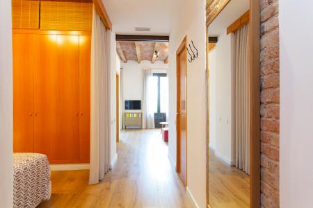 Appartement te huur in Barcelona Gran Via - Comte Urgell
