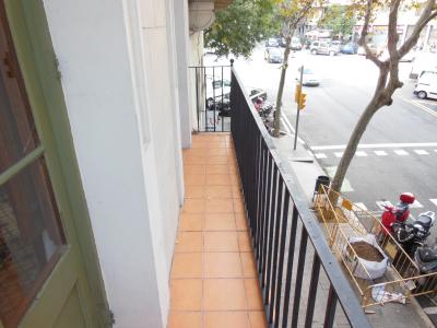 Pis en Lloguer a Barcelona Sardenya - Indústria