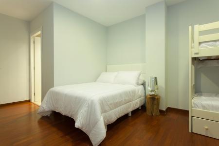 Appartement te huur in Barcelona Buenos Aires- Villarroel (special Conditions)