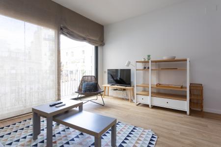 Apartamento moderno e luminoso na rua General Álvarez de Castro