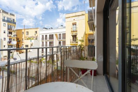 Apartamento moderno e luminoso na rua General Álvarez de Castro