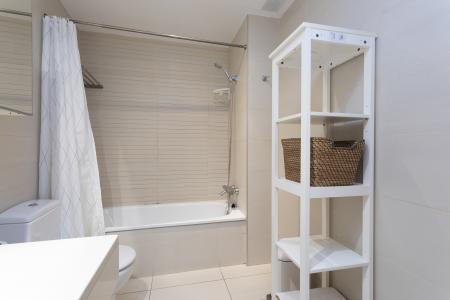 Apartamento moderno e luminoso na rua General Álvarez de Castro