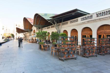Apartamento moderno e luminoso na rua General Álvarez de Castro