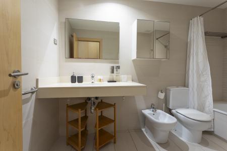 Apartamento moderno e luminoso na rua General Álvarez de Castro