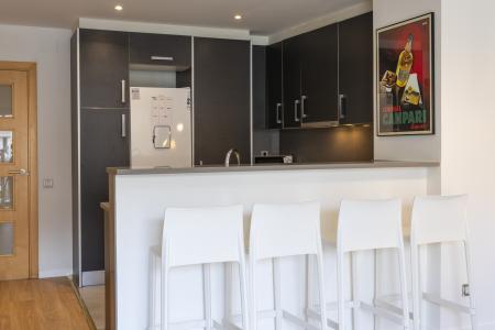 Apartamento moderno e luminoso na rua General Álvarez de Castro