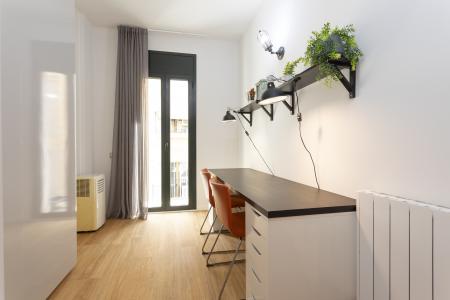 Apartamento moderno e luminoso na rua General Álvarez de Castro