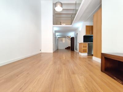 Dúplex in Affitto a Barcelona Larrard - Rambla Mercedes (precio Alarma Incluida)