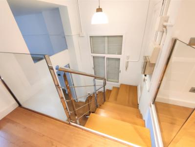 Dúplex in Affitto a Barcelona Larrard - Rambla Mercedes (precio Alarma Incluida)