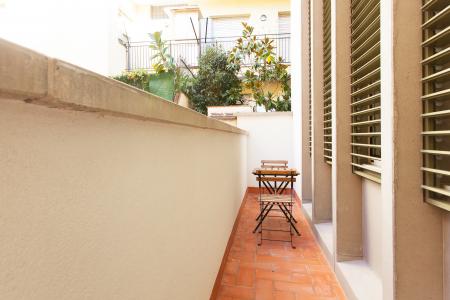 Moderno apartamento de alquiler temporal en carrer Taxdirt - Joanic