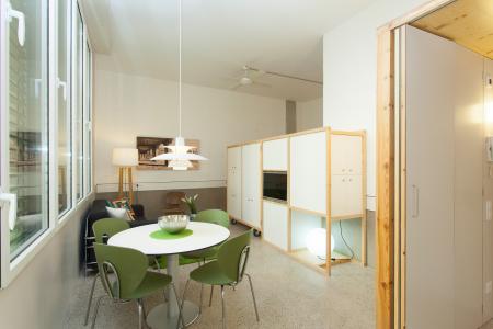 Moderno apartamento de alquiler temporal en carrer Taxdirt - Joanic