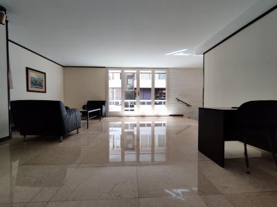 Appartement à louer à Barcelona Travessera De Dalt - Torrent De Les Flors