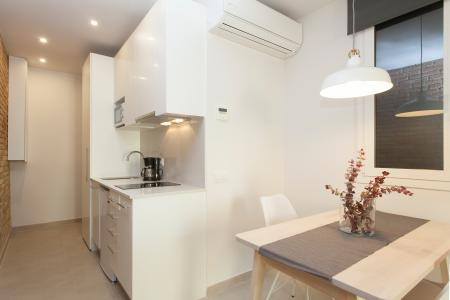Studio te huur in Barcelona Enamorats - Diagonal