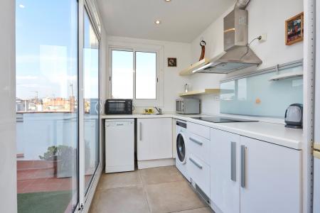 Appartamento con grande e accogliente terrazza
