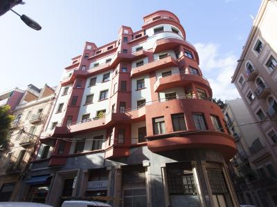 Pis en Lloguer turístic a Barcelona Vallhonrat - Paralel