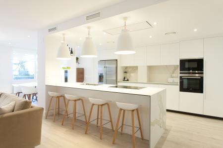 Appartement te huur in Barcelona Johann Sebastian Bach - Turó Park