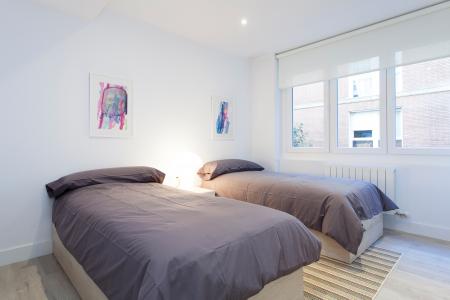 Appartement te huur in Barcelona Johann Sebastian Bach - Turó Park
