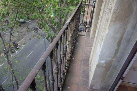 Pis en Lloguer a Barcelona València - Sardenya