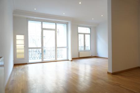Appartement te huur in Barcelona Paris - Casanova