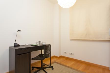 Appartement te huur in Barcelona Industria - Conca