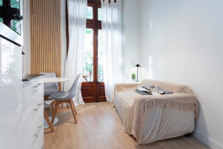 Pis en Lloguer a Barcelona Cortines - Bases De Sant Pere