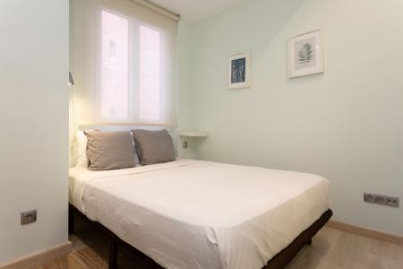 Appartement te huur in Barcelona Torrent De Les Flors - Plaça Rovira