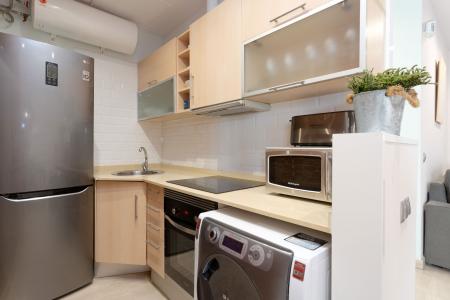 Appartement te huur in Barcelona Torrent De Les Flors - Plaça Rovira