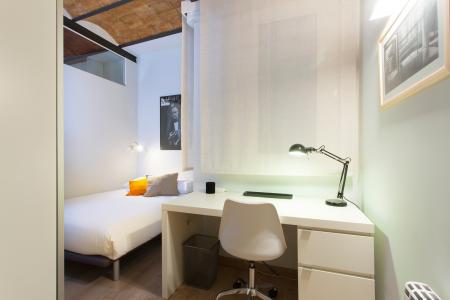 Appartement te huur in Barcelona Pere Serafí - Vila De Gracia