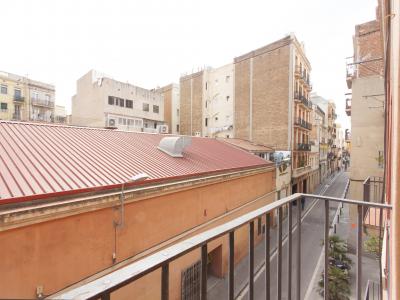 Квартира в Кратковременная аренда в Barcelona Igualada - Bailen