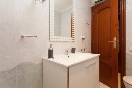 Appartement te huur in Barcelona Dos De Maig - Industria