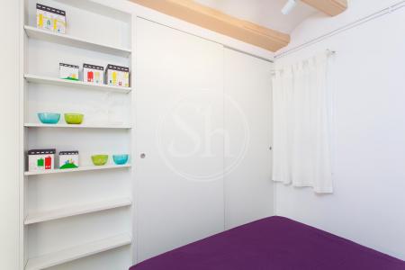 Moderno piso de alquiler en calle Sitges - Plaza Universitat