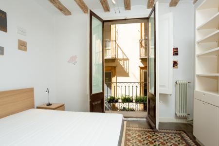 Appartement te huur in Barcelona Banys Vells - Sombrerers