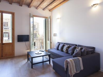 Квартира в Кратковременная аренда в Barcelona Fontanella - Plaza Catalunya