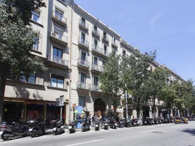 Квартира в Кратковременная аренда в Barcelona Fontanella - Plaza Catalunya