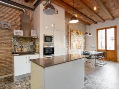 Appartamento in Affitto a breve termine a Barcelona Fontanella - Plaza Catalunya