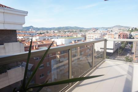 Dúplex te huur in Sant Joan Despí Rb Josep Maria Jujol - Verdaguer